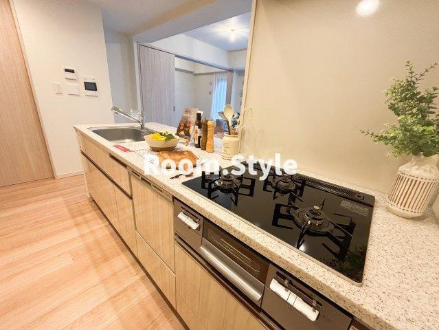 リビオ目黒ザ・プレイスのキッチン|空室のためご都合に合わせてご内覧できます
お問合せはお電話でもお受付しております。
03-6450-5211