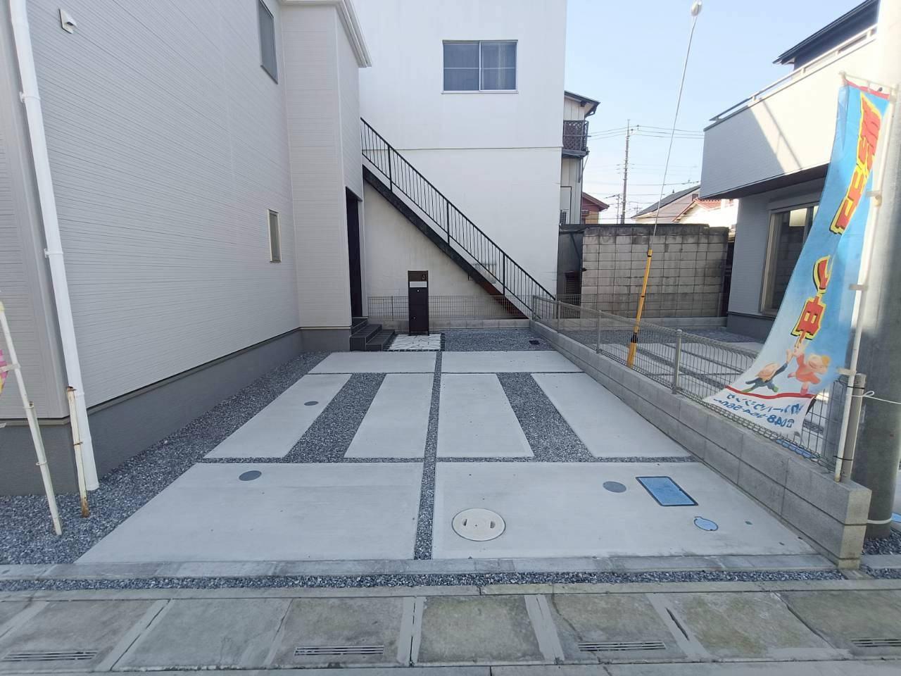 三郷市　鷹野4丁目　新築戸建　全6棟の駐車場|駐車場があるので、車を買う予定の方も安心です