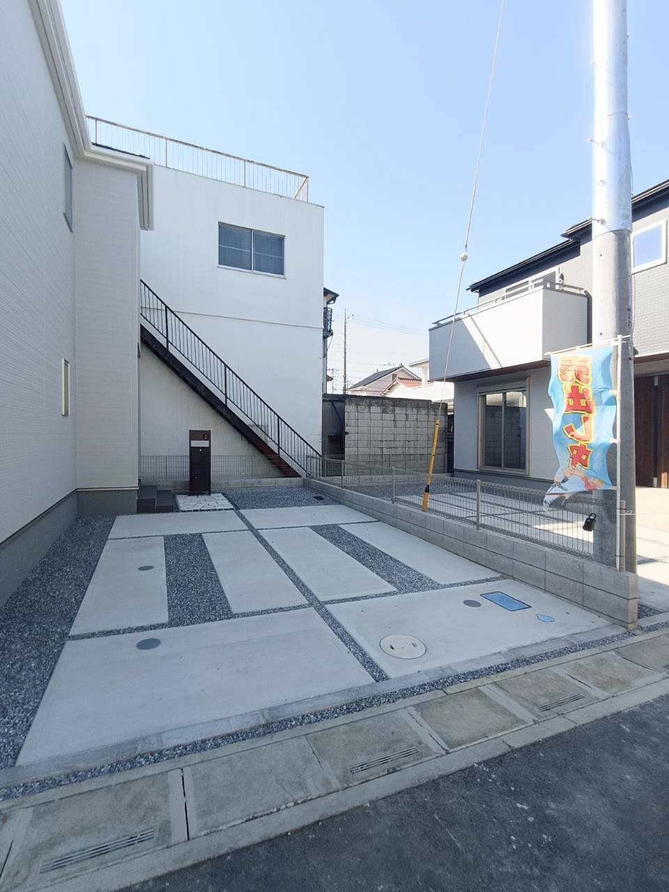 三郷市　鷹野4丁目　新築戸建　全6棟の駐車場|駐車場に車を止められます