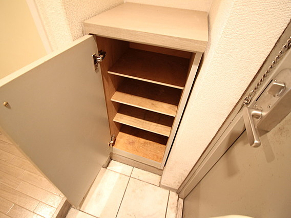 エスポワール本山の玄関