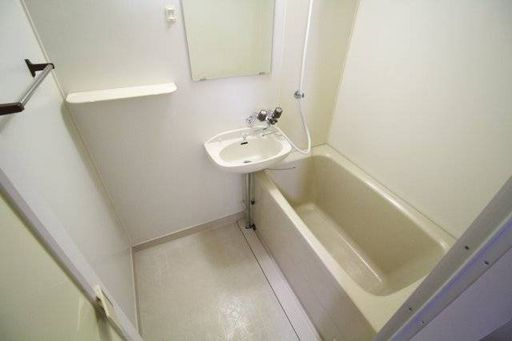 ERcourt住吉川の浴室