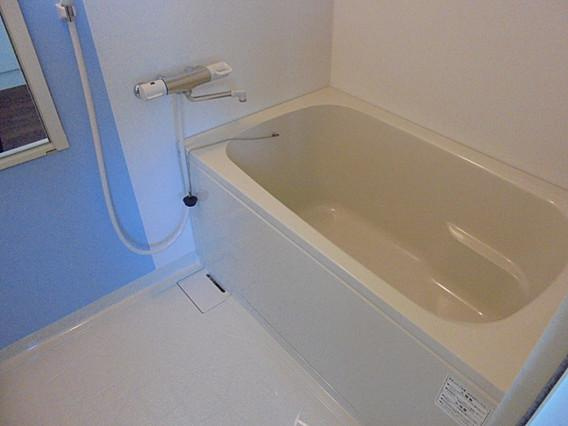 モンテカルロ本山の浴室