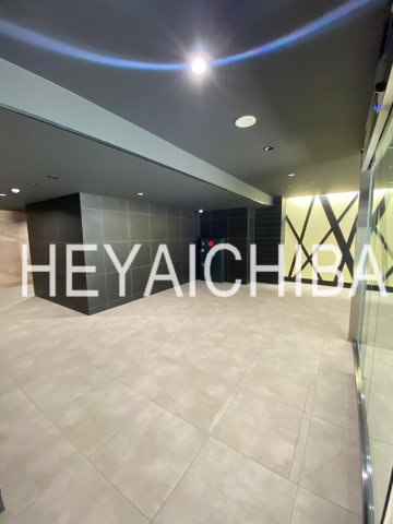 メイクス上野のロビー