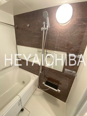 メイクス上野の浴室