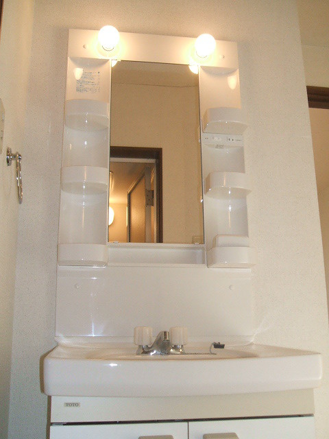 ハイツ・ローズマリーの洗面所