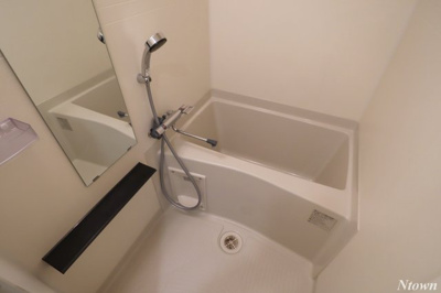 【浴室】 | ディアレイシャス矢場町 | 落ち着いた空間のお風呂です