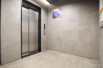 【ロビー】 | ディアレイシャス矢場町 | 建物の内部です