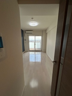 スペーシア江坂広芝町の居間・リビング|おしゃれな居間です