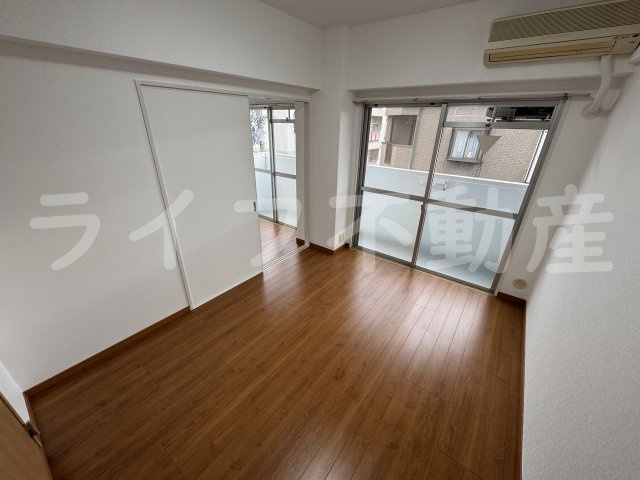 TAIHOメゾン大今里の居間・リビング|ゆったりとしたリビングです