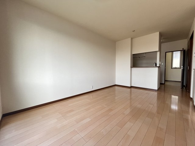 サウザンドタウンⅮの内装