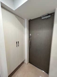 S-RESIDENCE江坂Eminenceの玄関|ゆったりとした玄関です