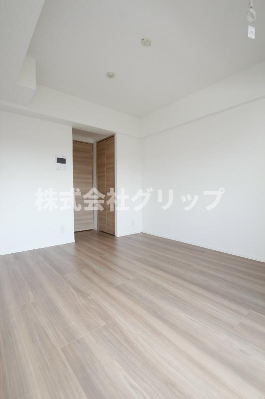 スパシエソリデ横浜鶴見の居間・リビング