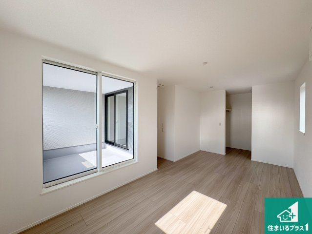 神戸市北区星和台　第24-1期　新築一戸建ての洋室|ウォークインクローゼット付きで生活スペースもスッキリできます。各居室にも収納がありますので、お子様の衣類やおもちゃなどもしっかり収納できます。