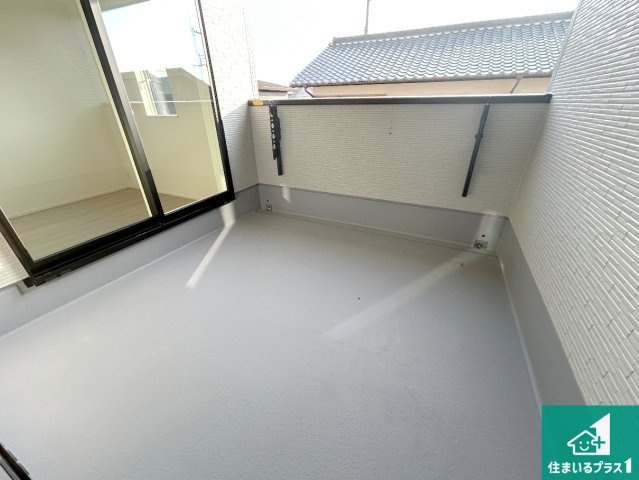 神戸市北区星和台　第24-1期　新築一戸建てのバルコニー|ワイドバルコニーは洗濯物を干すスペースが広いのでご家族が多くても安心！