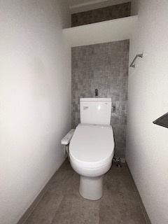 S-RESIDENCE江坂Eminenceのトイレ|落ち着いたトイレです