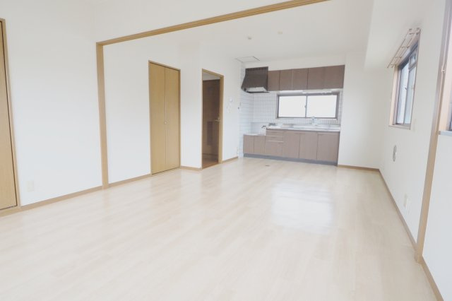 グリーンヒル吉村の居間・リビング