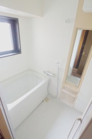 グリーンヒル吉村の浴室