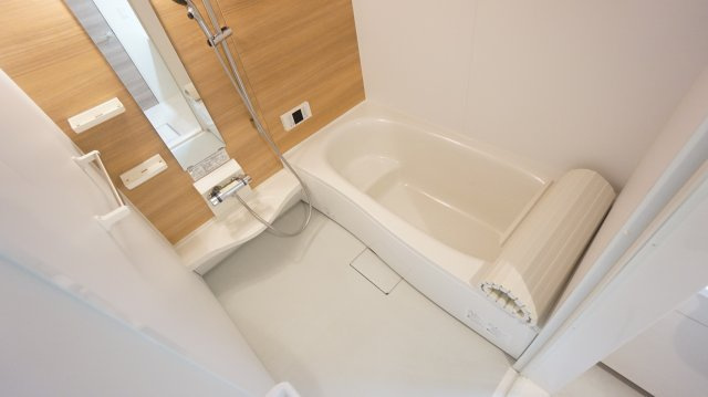 Serenvita east(ｾﾚｳｨｰﾀ ｲｰｽﾄ)の浴室|イメージ