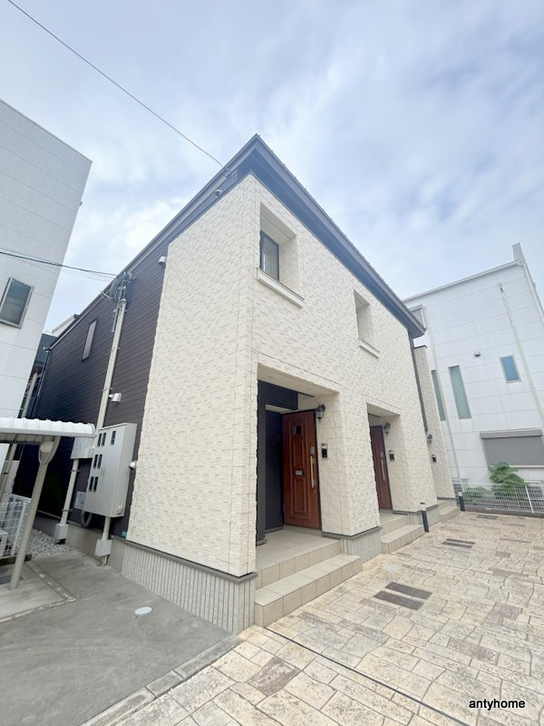 カーサ　フィオーレ　仲介手数料無料