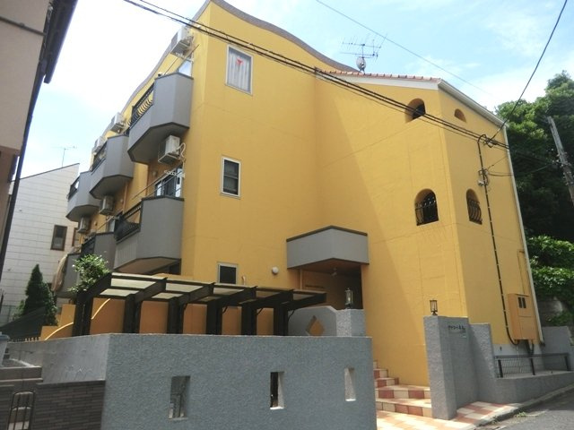 ディアナ・コート本太