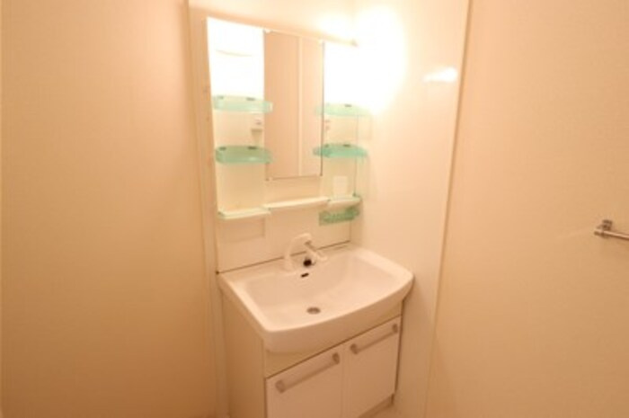 カーサ オークマの独立洗面台|洗髪洗面化粧台