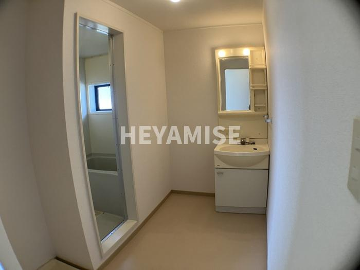 ベルマーレ巽の洗面所