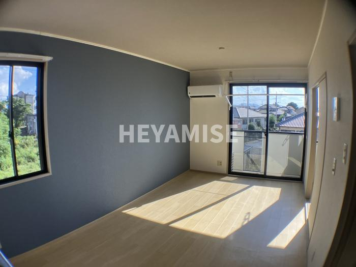 ベルマーレ巽の居間・リビング