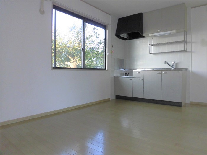 ベルメゾン藤﨑の居間・リビング