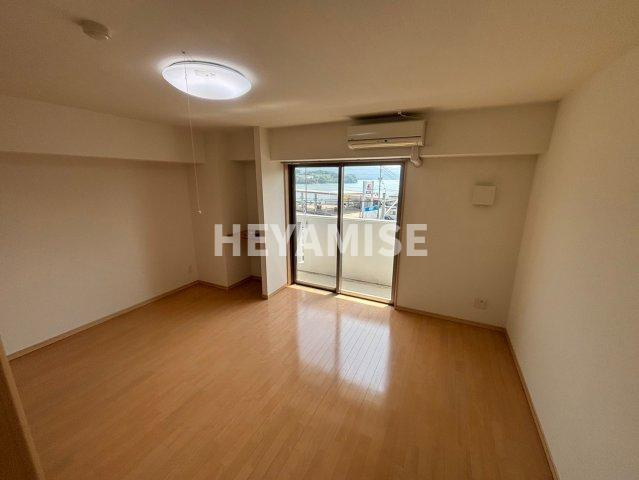 アミティ久原の居間・リビング