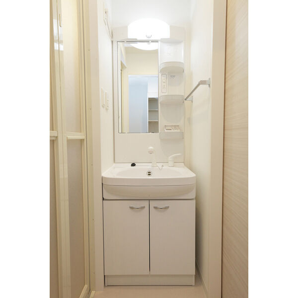 レジデンシア砂田橋　名古屋市賃貸　仲介手数料無料の洗面所