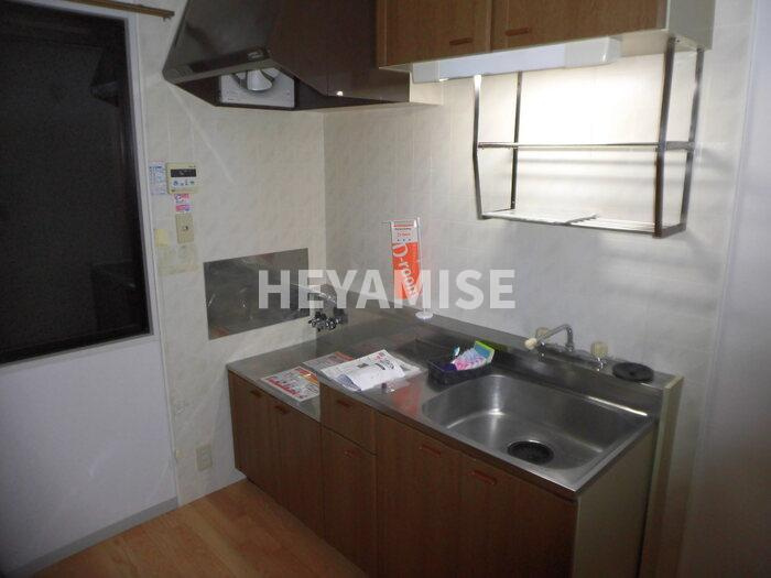 レジデンスIMAZU B棟のキッチン