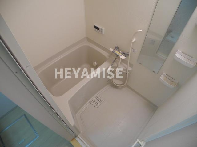 コンフォートハイツ小船越の浴室|※室内画像は別号室(反転)