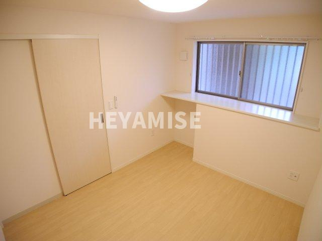 コンフォートハイツ小船越の内装|※室内画像は別号室(反転)