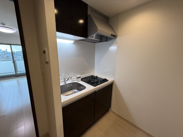 豊中市服部西町３丁目の賃貸マンションのキッチン