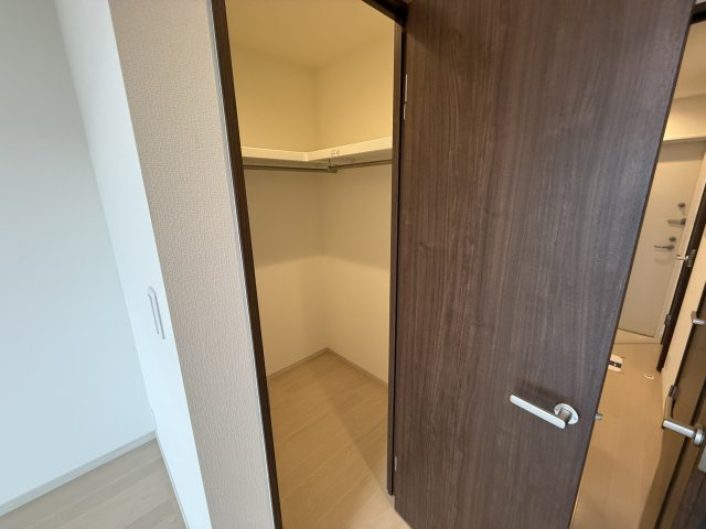 豊中市服部西町３丁目の賃貸マンションの収納