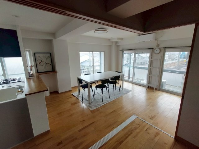 甲東ライフの居間・リビング