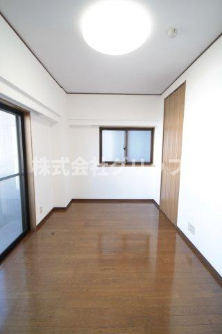 グリフィン横浜・高島町の寝室