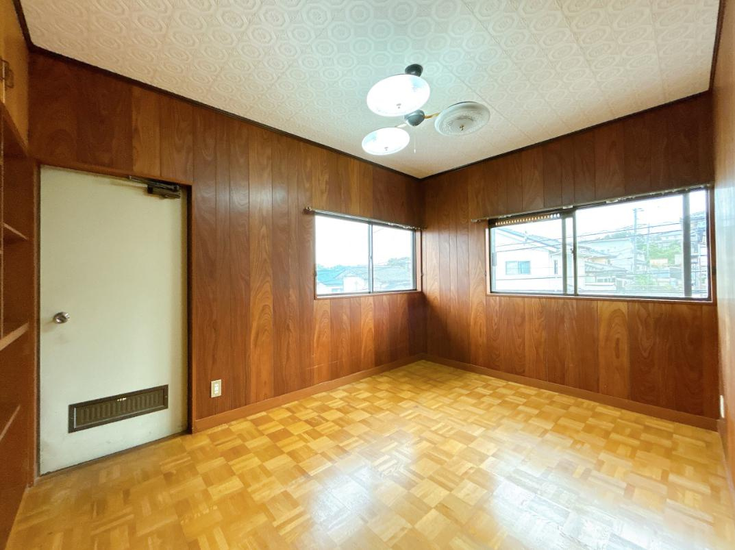 日立市台原町3丁目　中古戸建の洋室