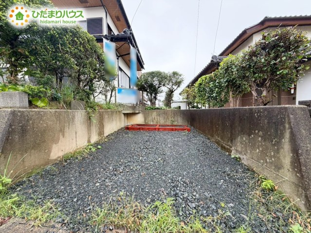 日立市台原町3丁目　中古戸建の駐車場|それぞれに駐車場がある為、安心です！