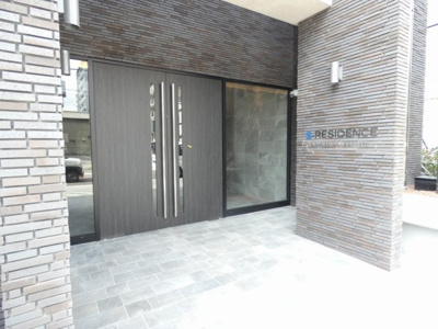 【エントランス】 | S-RESIDENCE烏森aureate