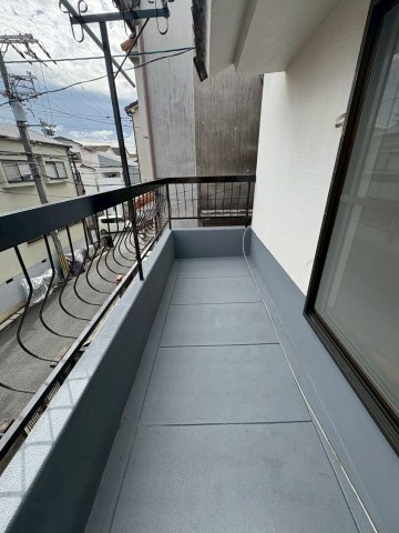 岡崎貸家のバルコニー