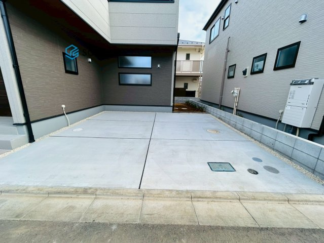 所沢上新井第16期　新築戸建　リーブルガーデンの駐車場|令和7年12月23日撮影。