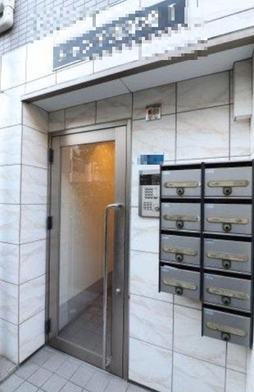 【エントランス】