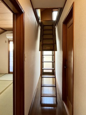 【玄関】 | 松江七丁目戸建