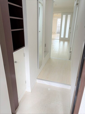 【玄関】 | シャンボール天満 | 玄関