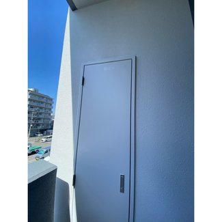 【その他】 | ワールドアイ大阪城EASTアドバンス | 防災備蓄倉庫