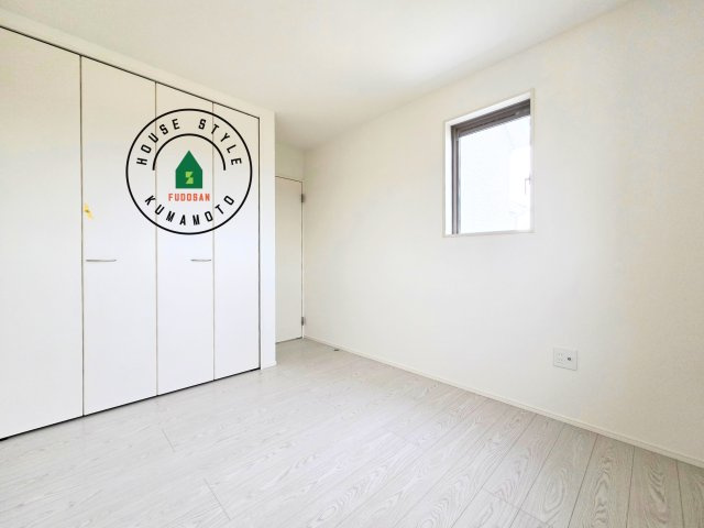 熊本市東区八反田1丁目第1₋4棟(7号棟)の子供部屋|穏やかな光が差し込む室内には、穏やかな時間が流れます。