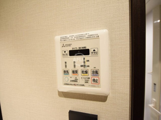 【設備】 | ブエナビスタ上町 | ブエナビスタ上町　浴室乾燥機