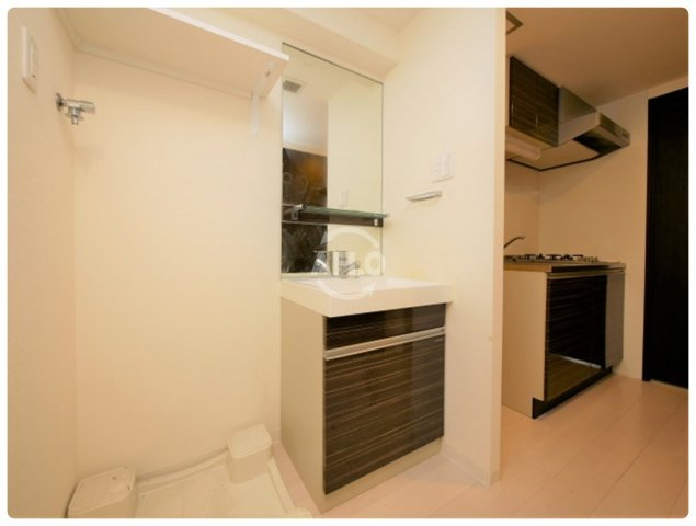 ミラージュパレス本町東レジデンスの独立洗面台|ミラージュパレス本町東レジデンス　洗面化粧台