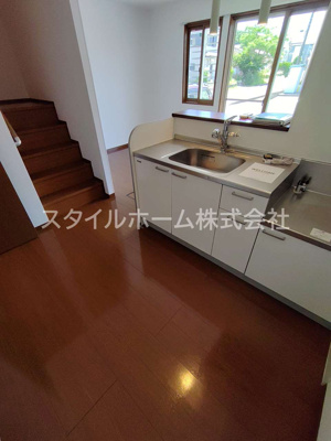 【キッチン】 | ロイヤルコートＣ | イメージです。